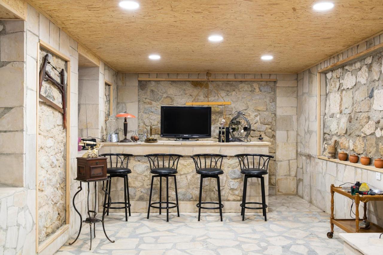 Hotel Bani Kutaisi Luaran gambar
