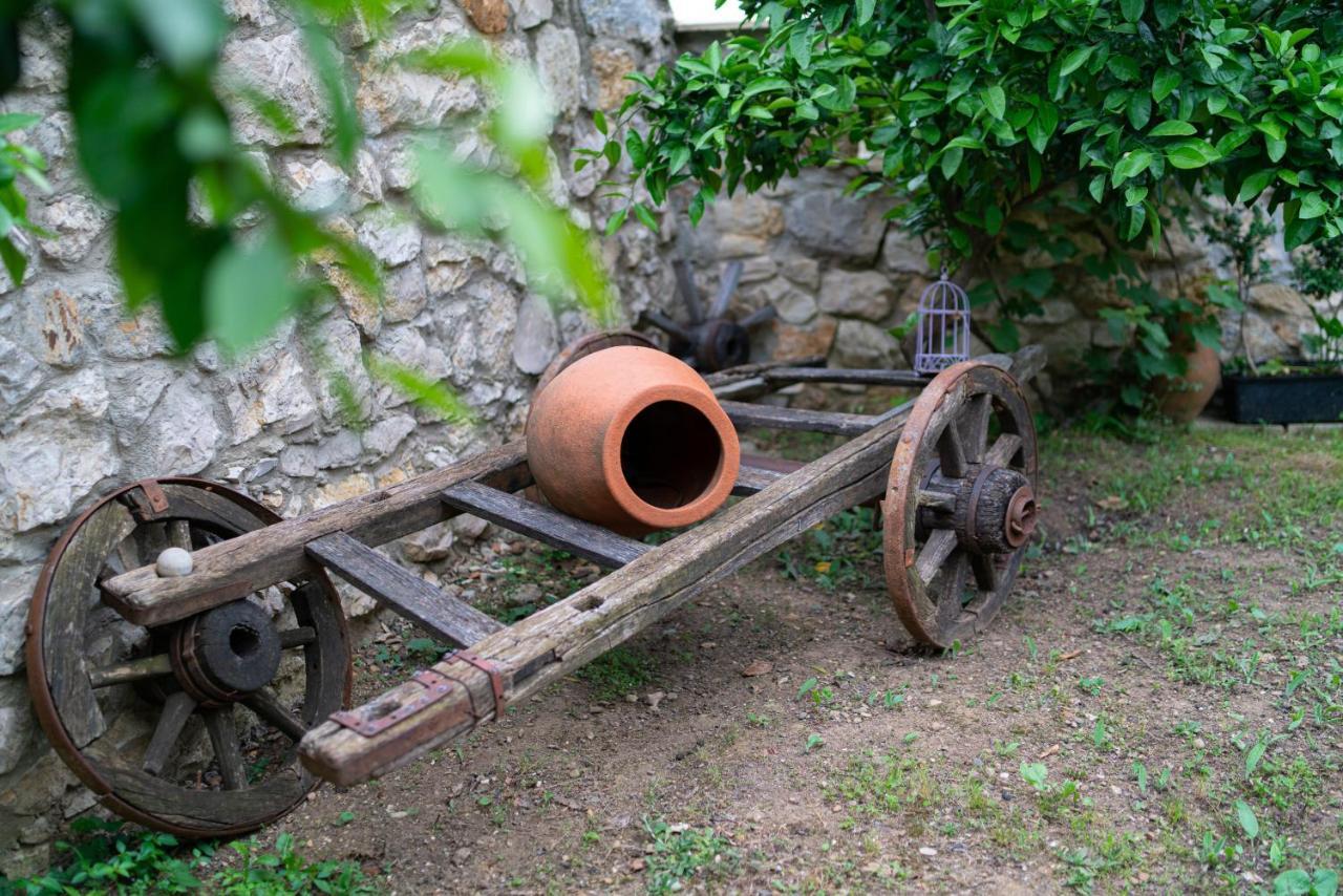 Hotel Bani Kutaisi Luaran gambar