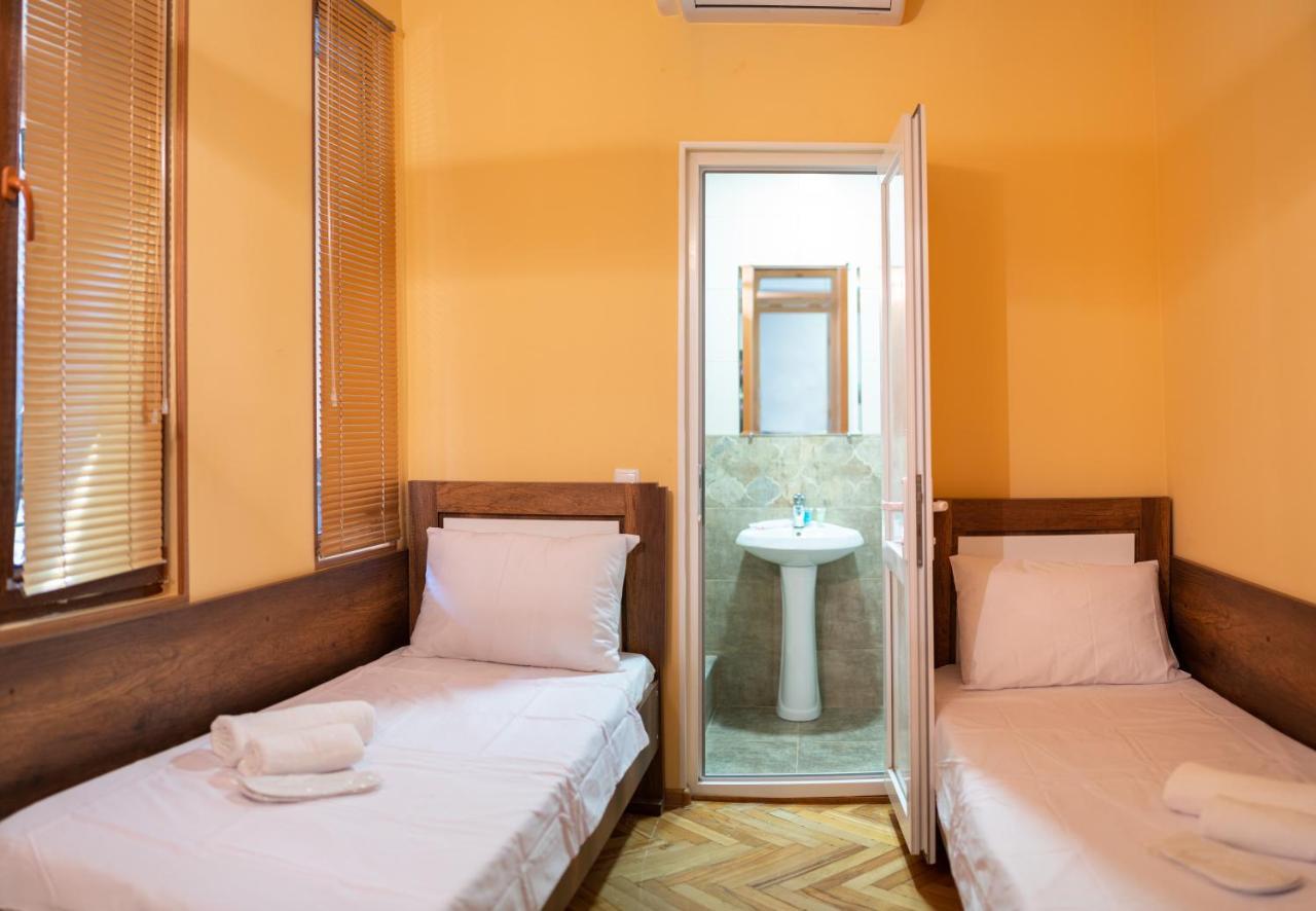 Hotel Bani Kutaisi Luaran gambar