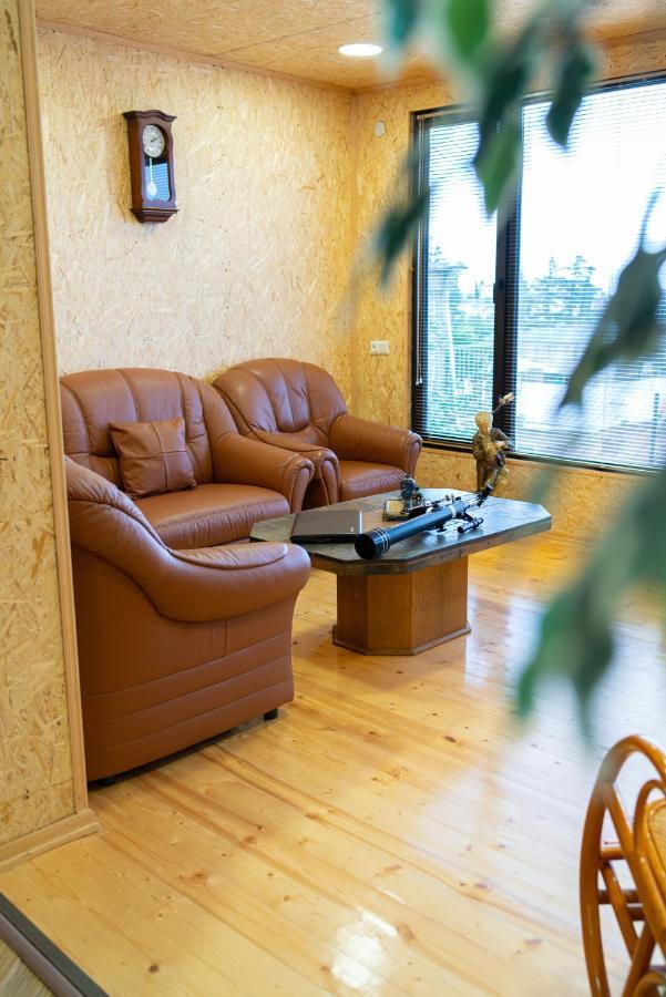 Hotel Bani Kutaisi Luaran gambar