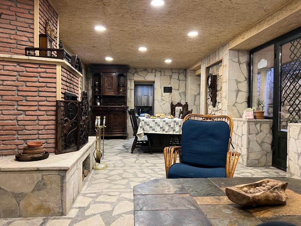 Hotel Bani Kutaisi Luaran gambar